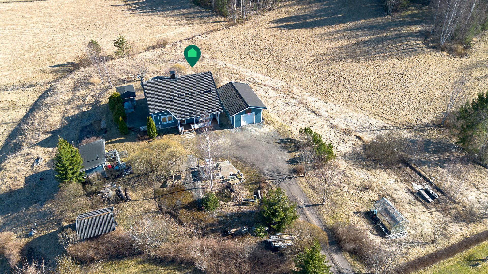 Majaalahdentie 279, Kangasala