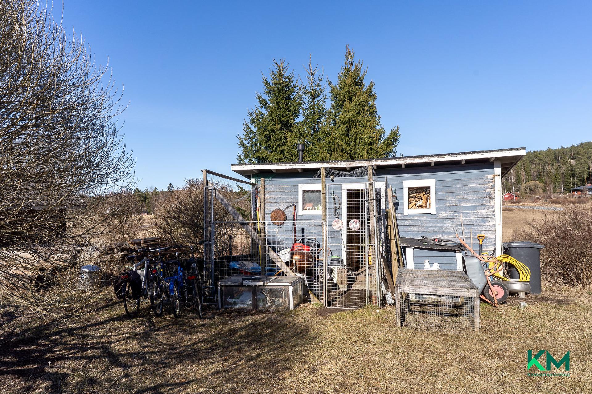 Majaalahdentie 279, Kangasala