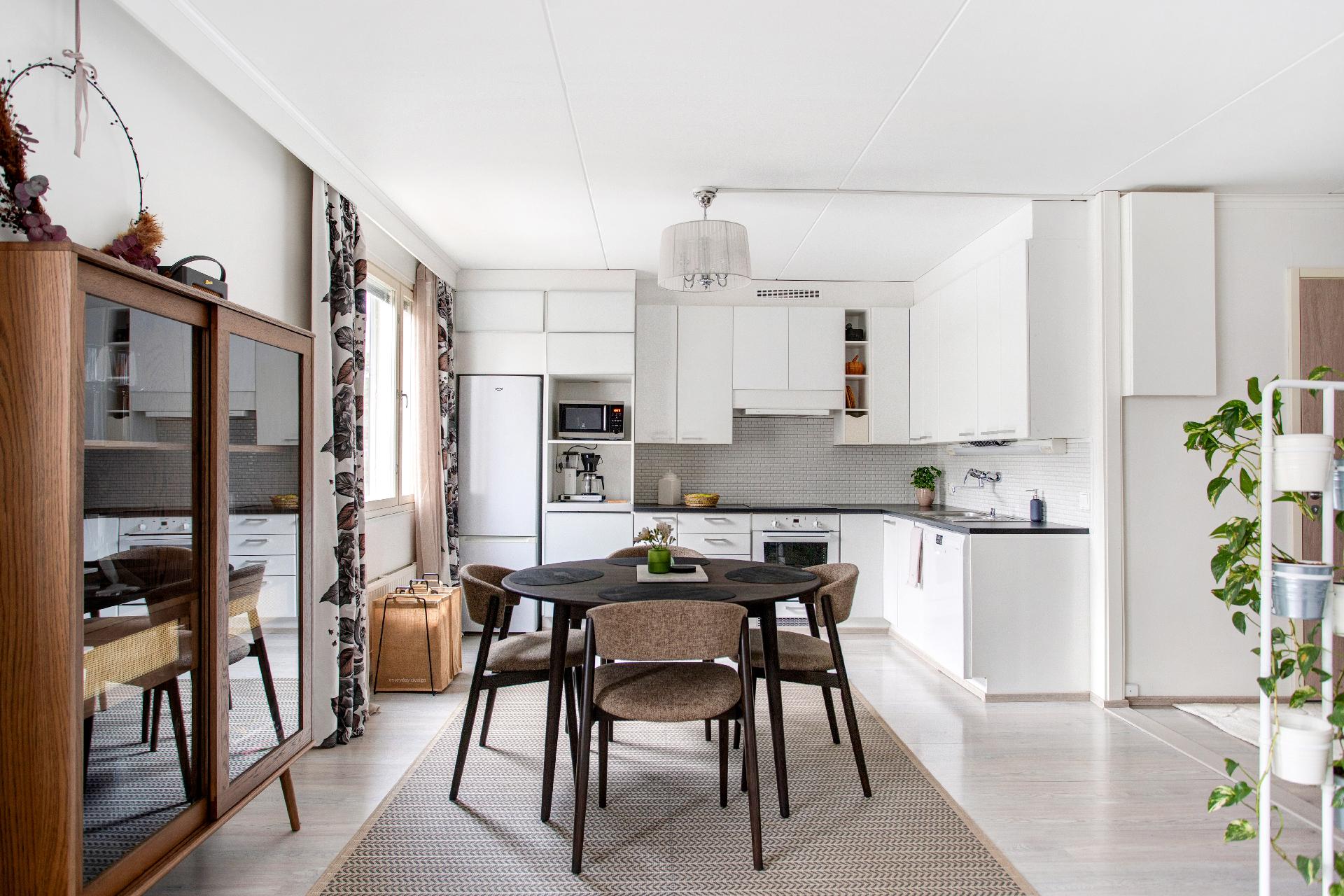 Kääntöpiiri 2, Olari, Espoo