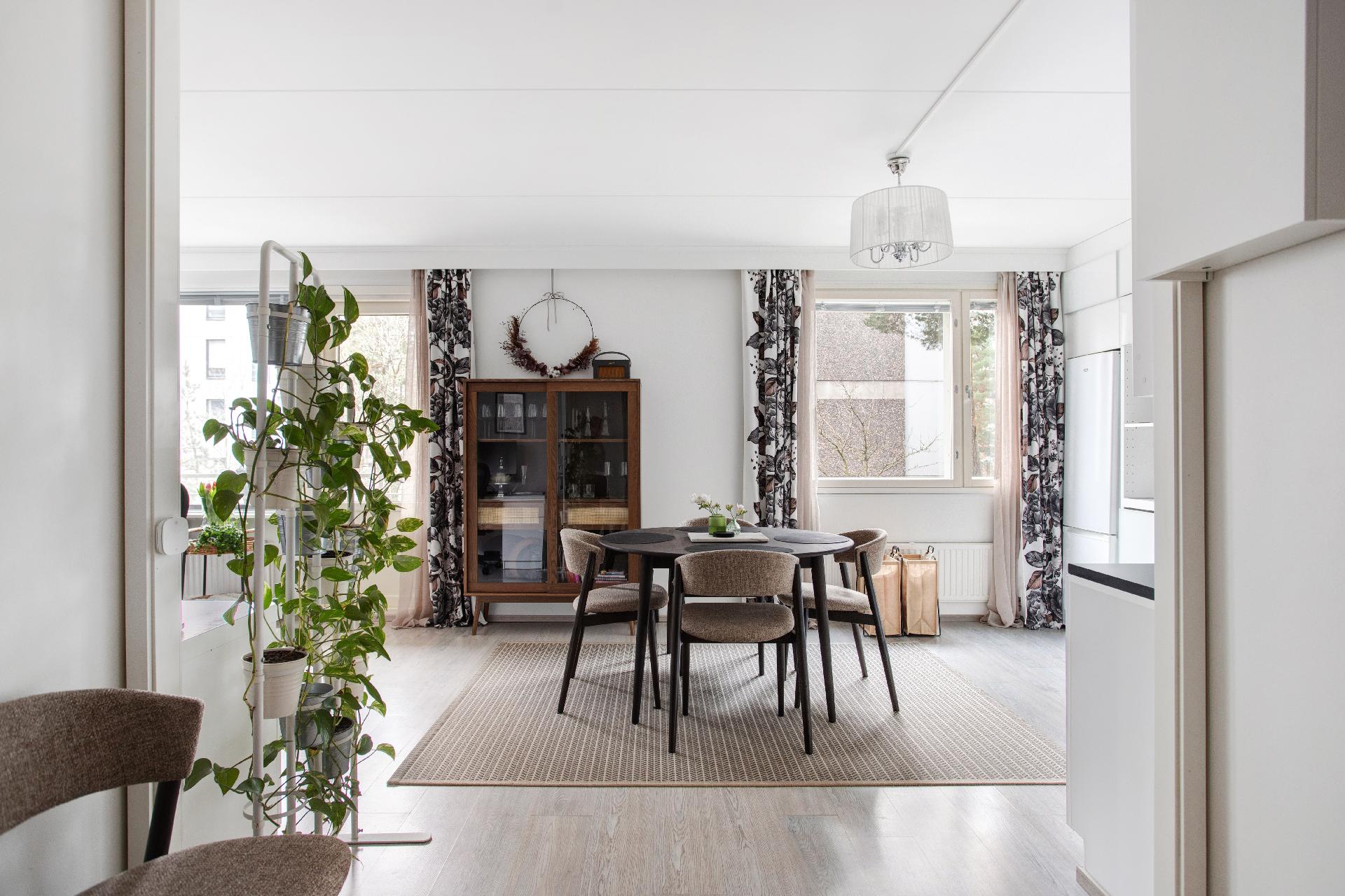 Kääntöpiiri 2, Olari, Espoo