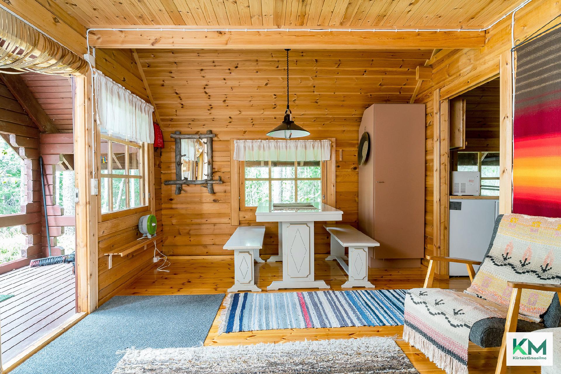 Jaanuntie 41, Kuhmalahti, Kangasala