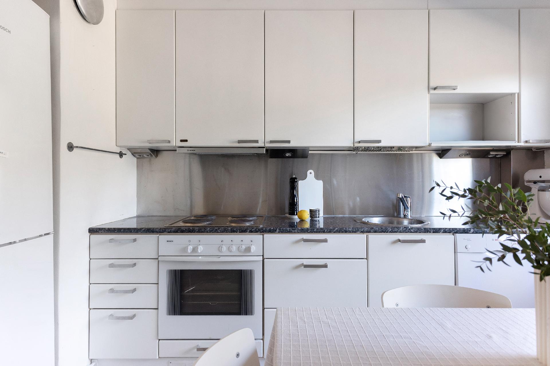 Ulvilantie 25, Munkkivuori, Helsinki