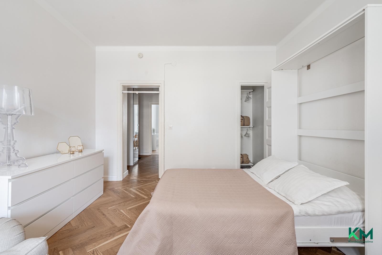 Korkeavuorenkatu 39, Kaartinkaupunki, Helsinki