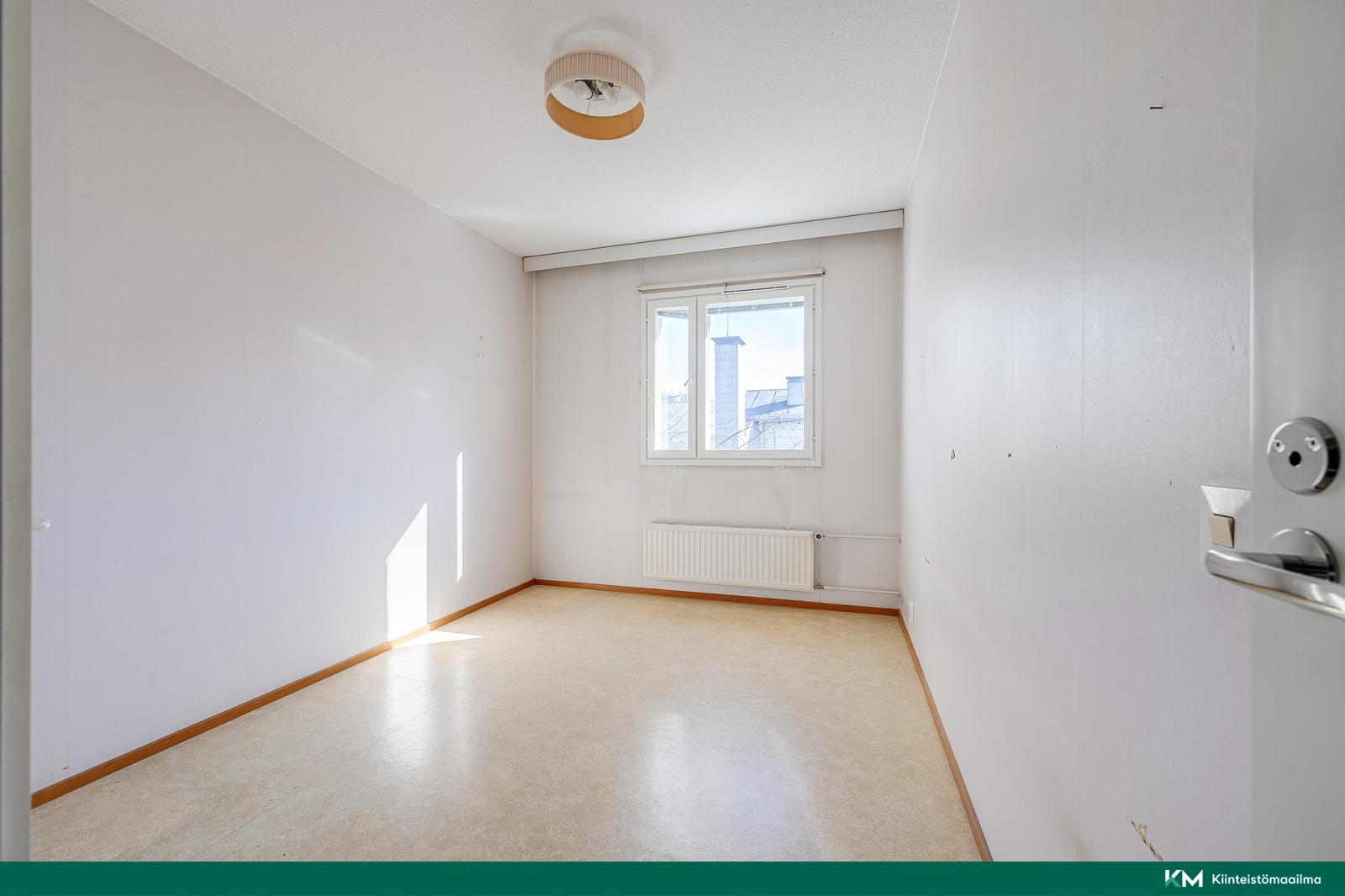 Liuskekuja 8, Pihlajamäki, Helsinki