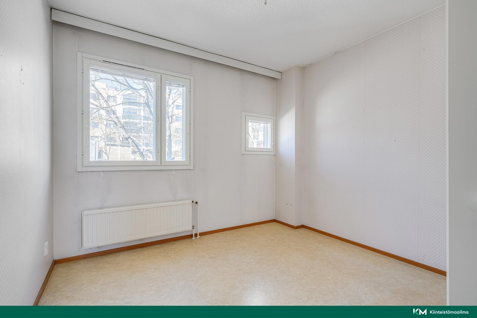 Liuskekuja 8, Pihlajamäki, Helsinki