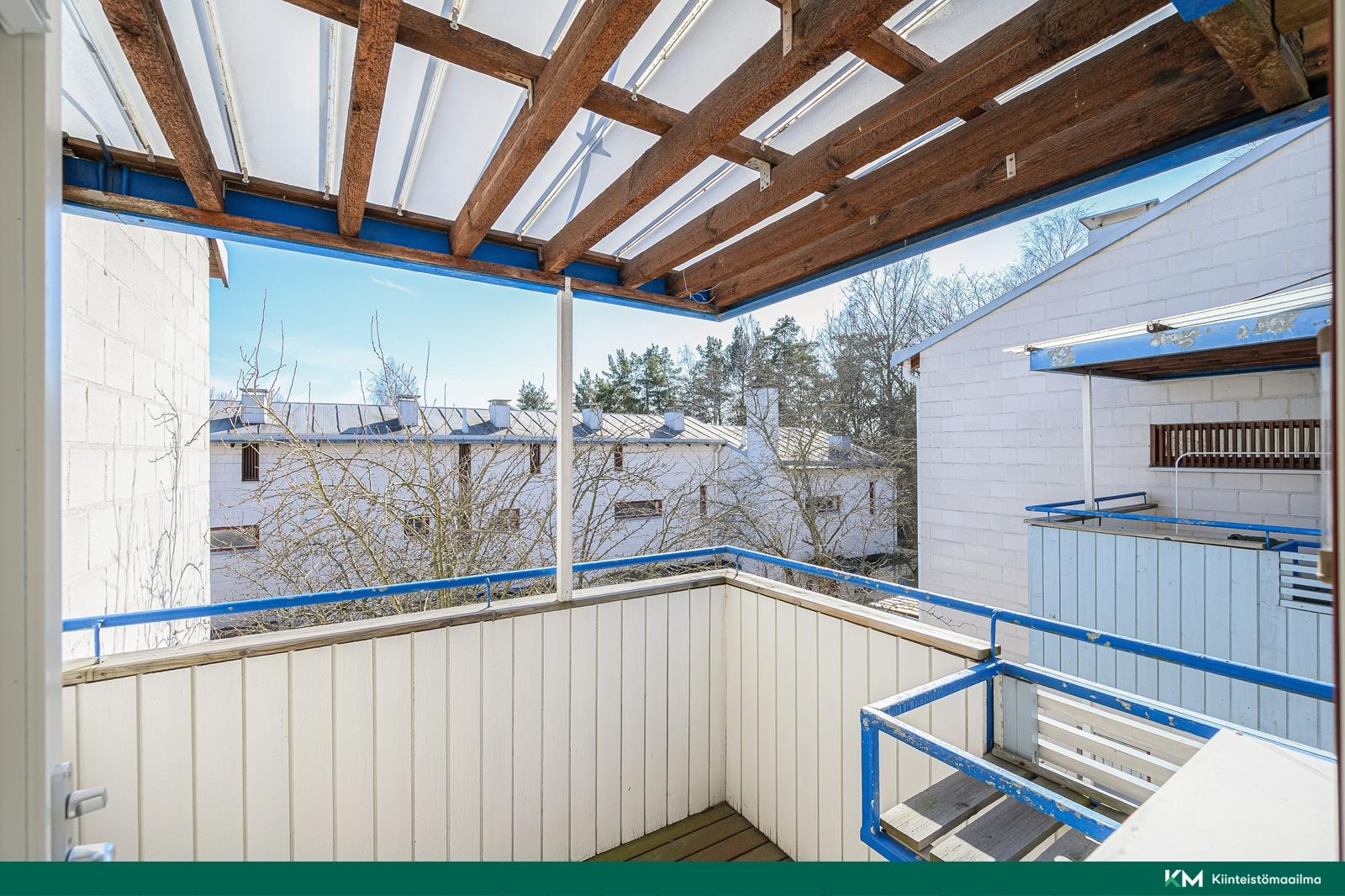 Liuskekuja 8, Pihlajamäki, Helsinki