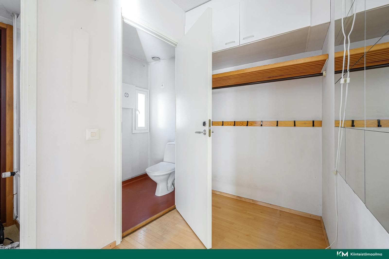 Liuskekuja 8, Pihlajamäki, Helsinki