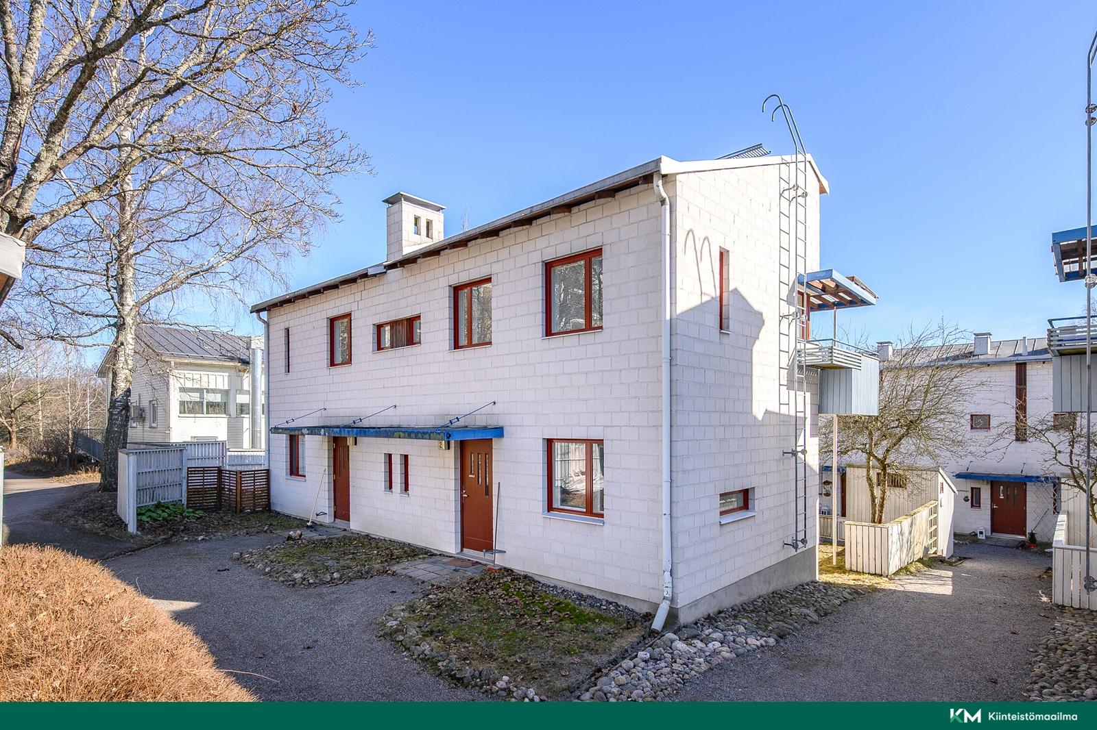 Liuskekuja 8, Pihlajamäki, Helsinki