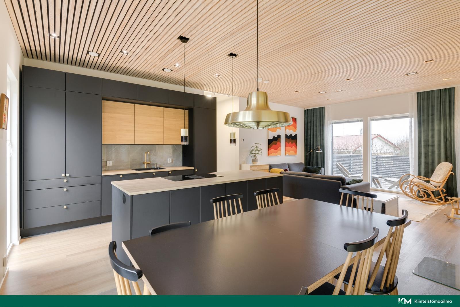 Väinöntie 2, Kirkonkylä, Nurmijärvi