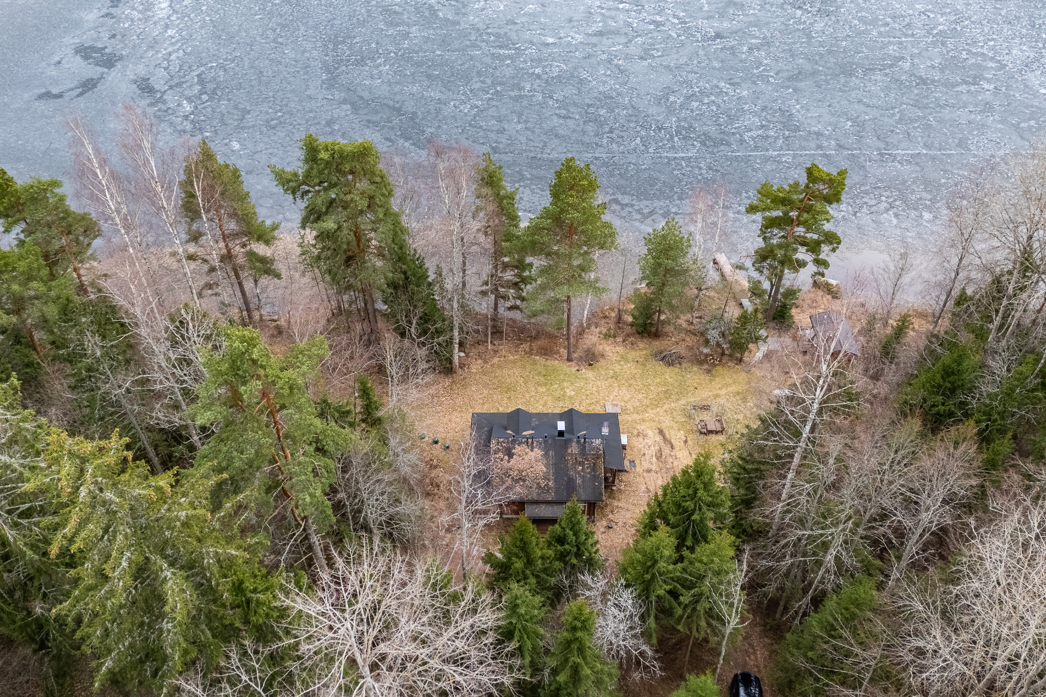 Karkeeniementie 52, Hauho, Hämeenlinna