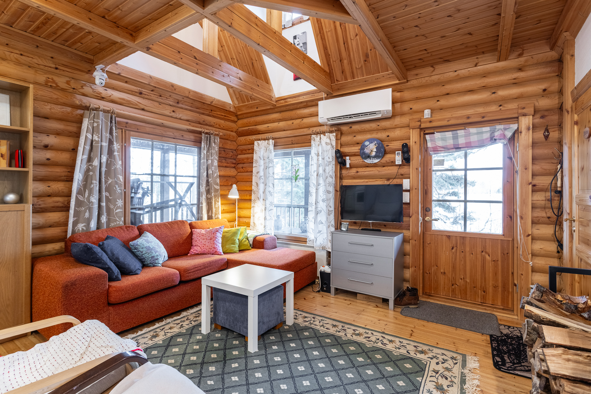 Karkeeniementie 52, Hauho, Hämeenlinna