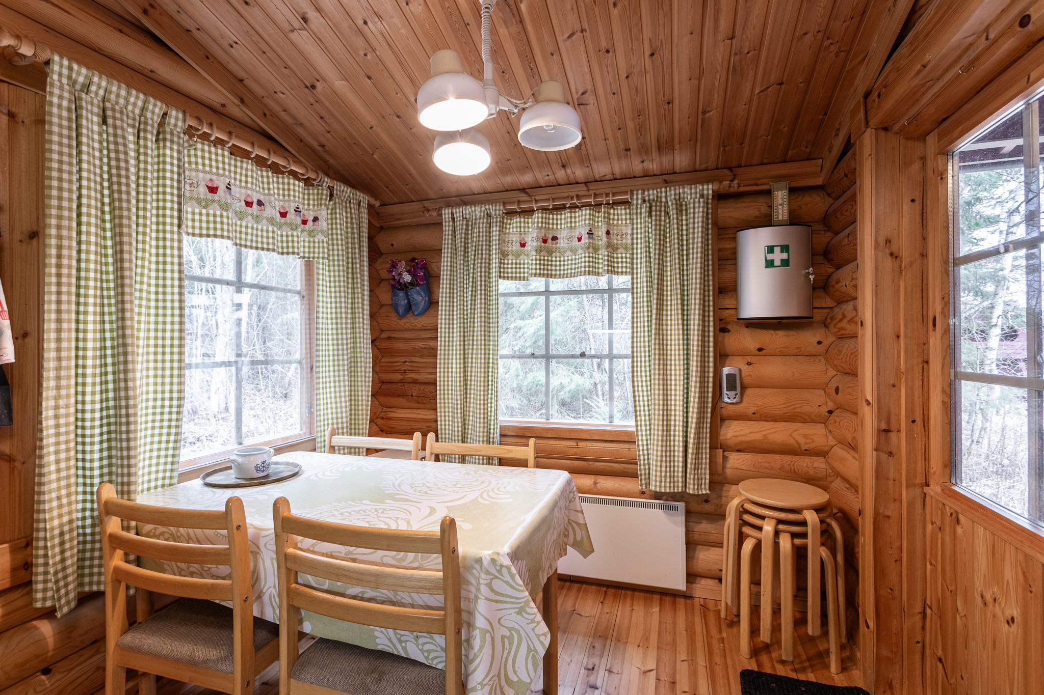 Karkeeniementie 52, Hauho, Hämeenlinna