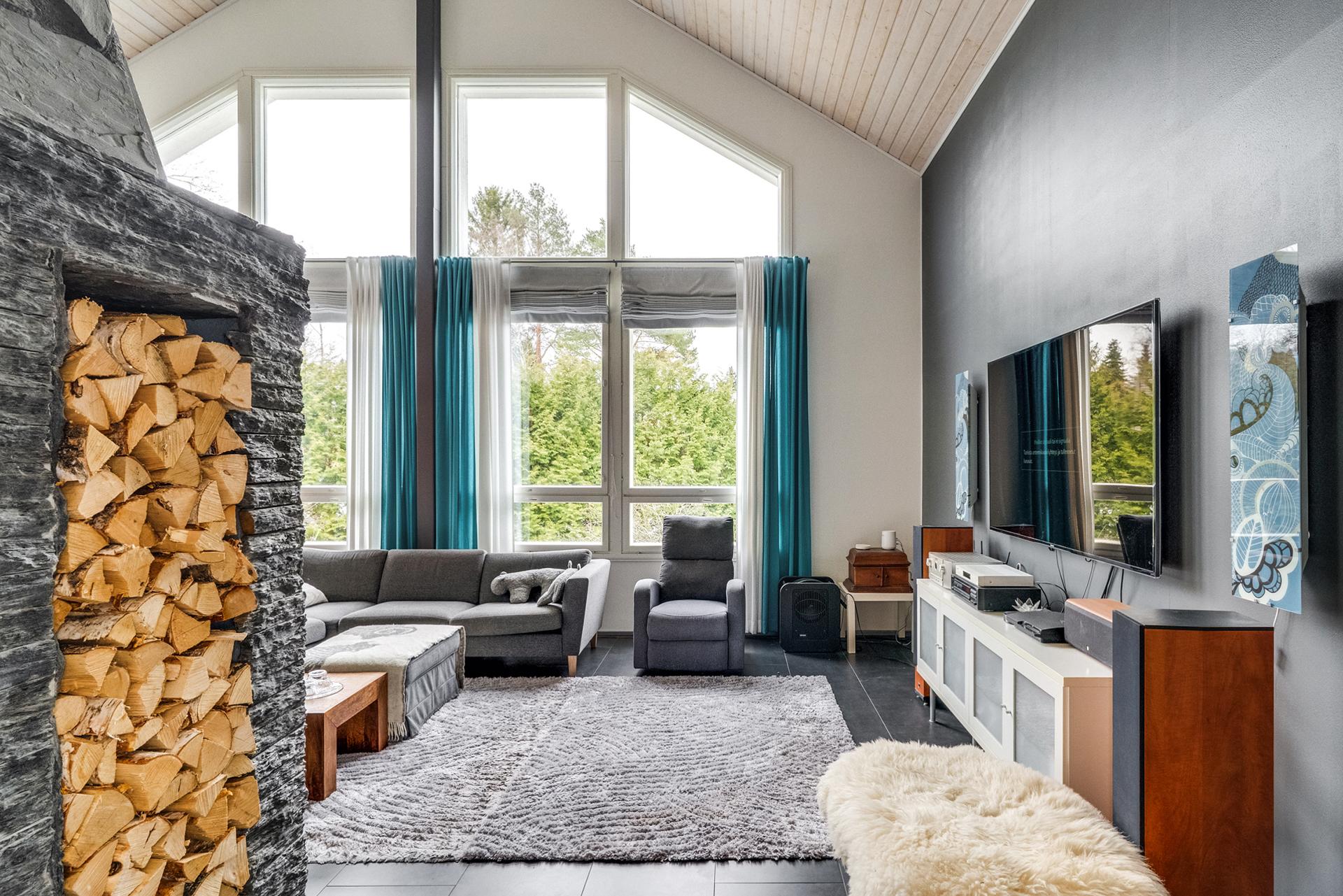 Keskuskatu 12, Haikka, Pirkkala