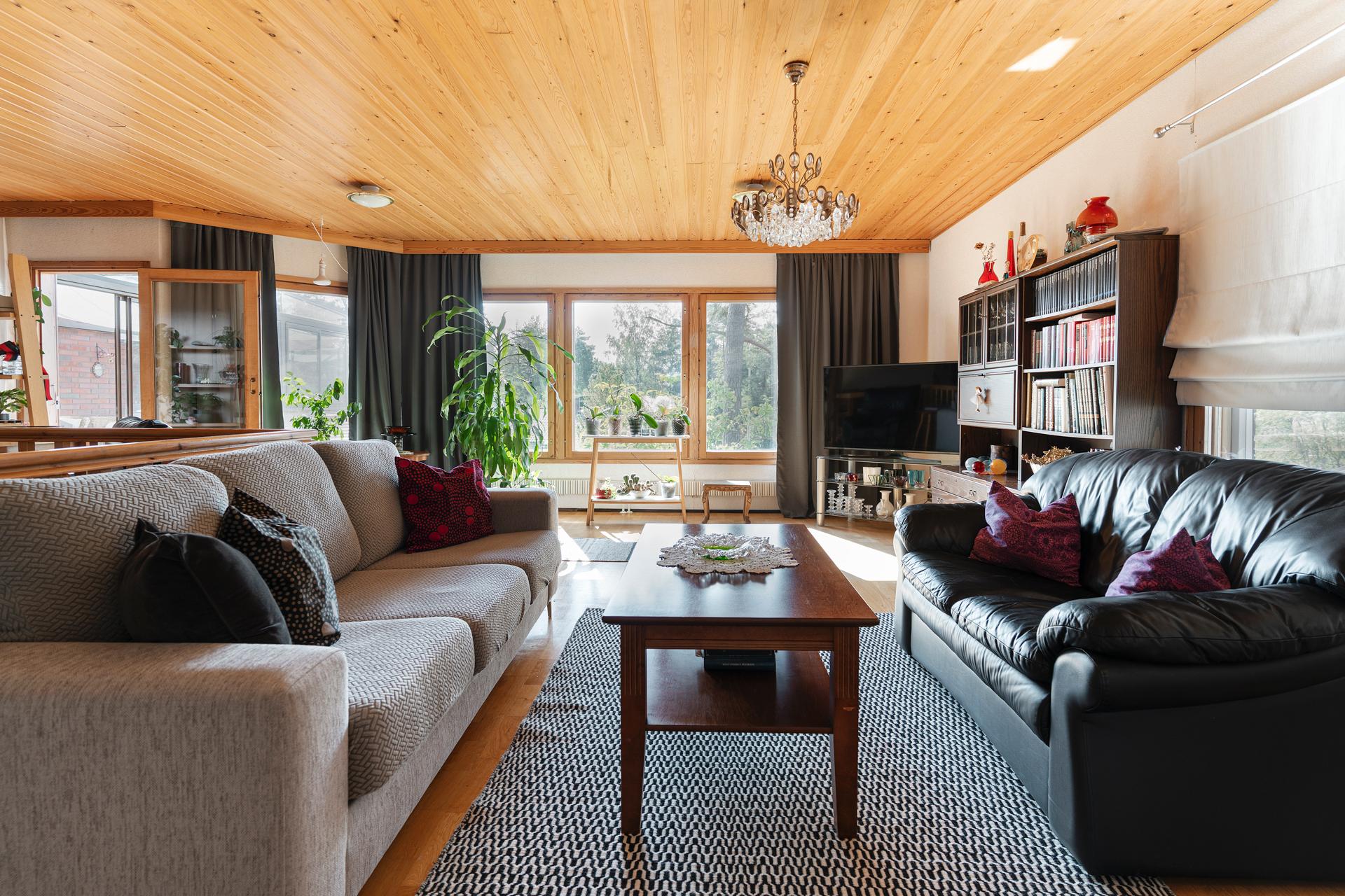 Sarvastonkuja 4, Laajasalo, Helsinki