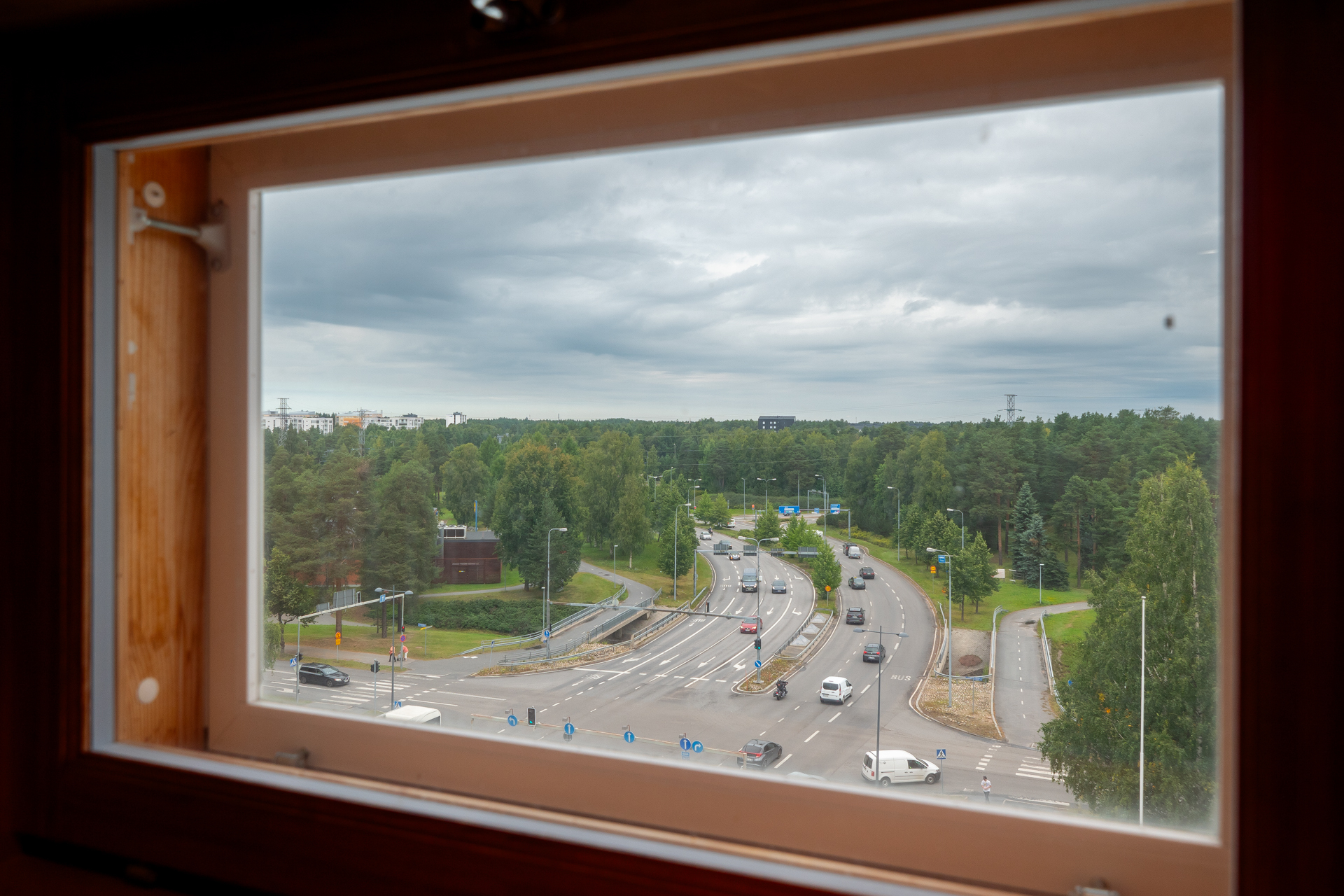 Taloyhtiön saunasta näkymät