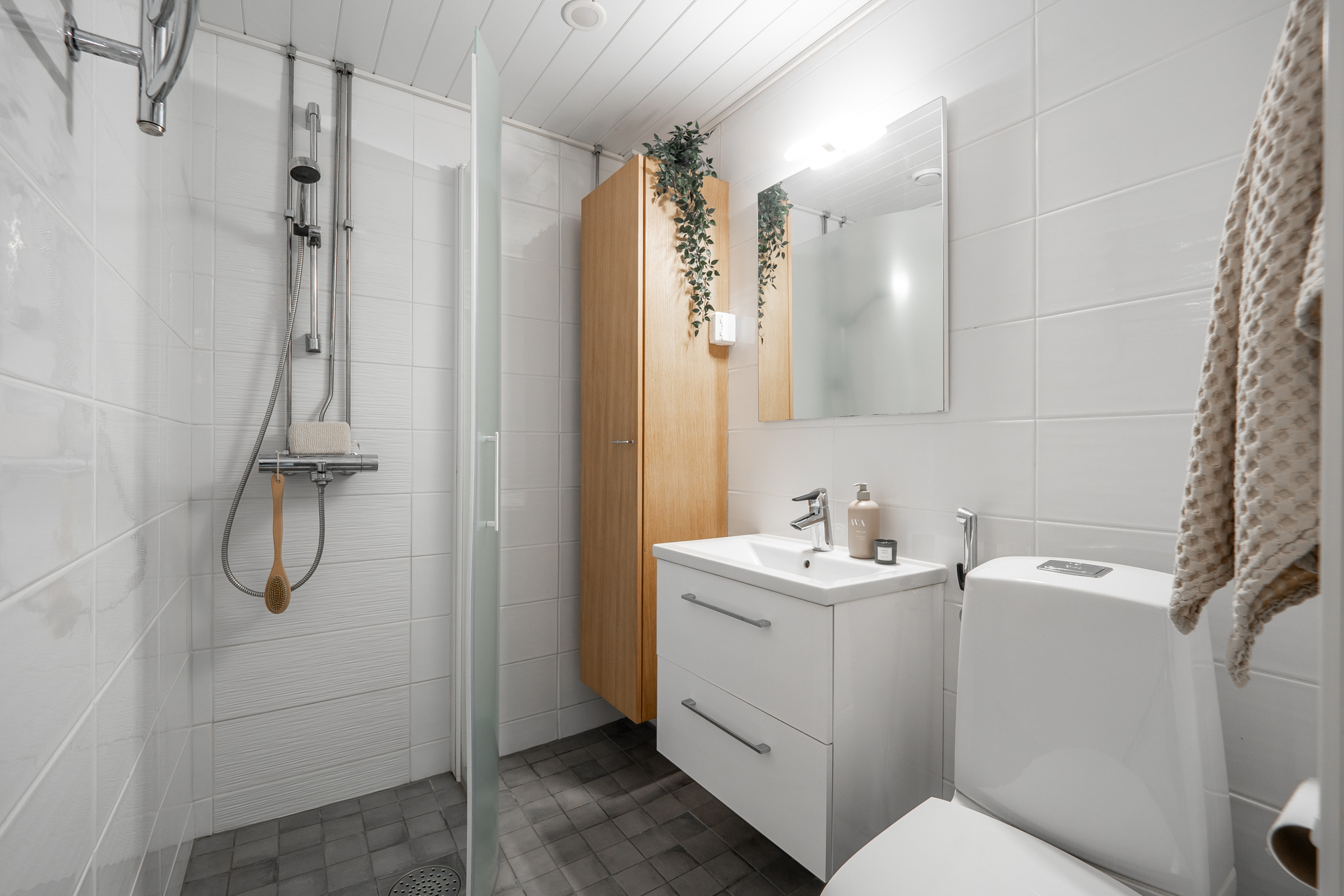 Merikoskenkatu 10, Tuira, Oulu