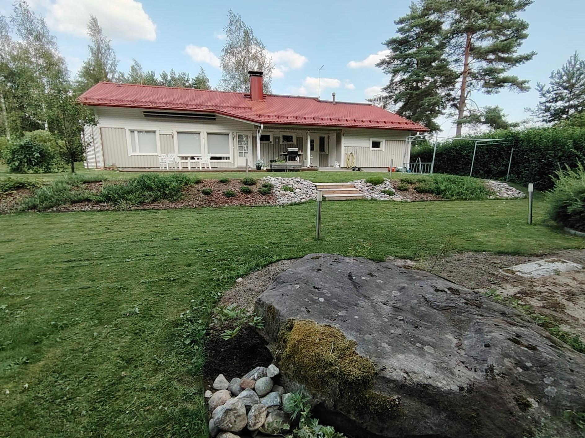 myyjän ottamia kesäkuvia