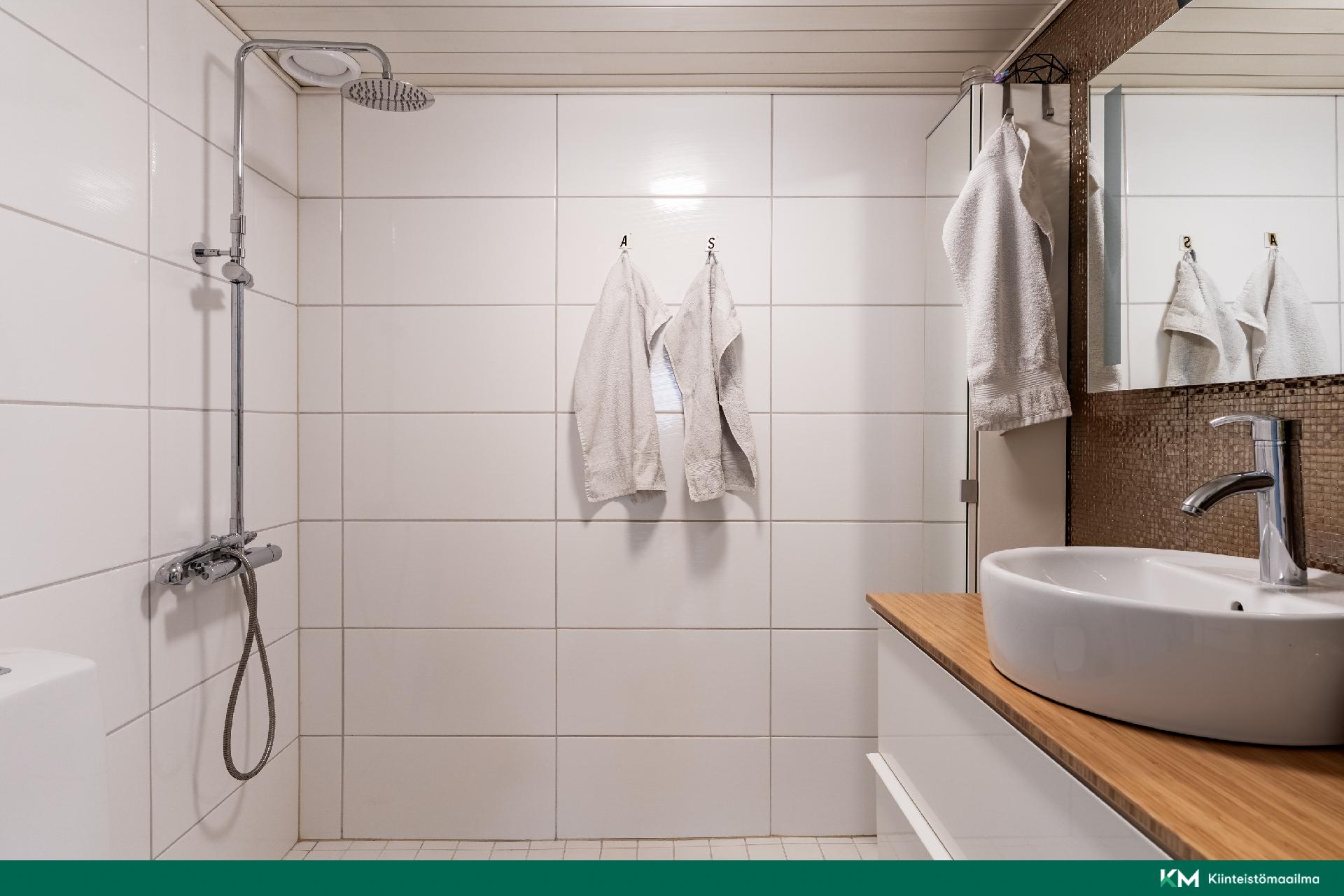 Lokitie 51, Vuosaari, Helsinki