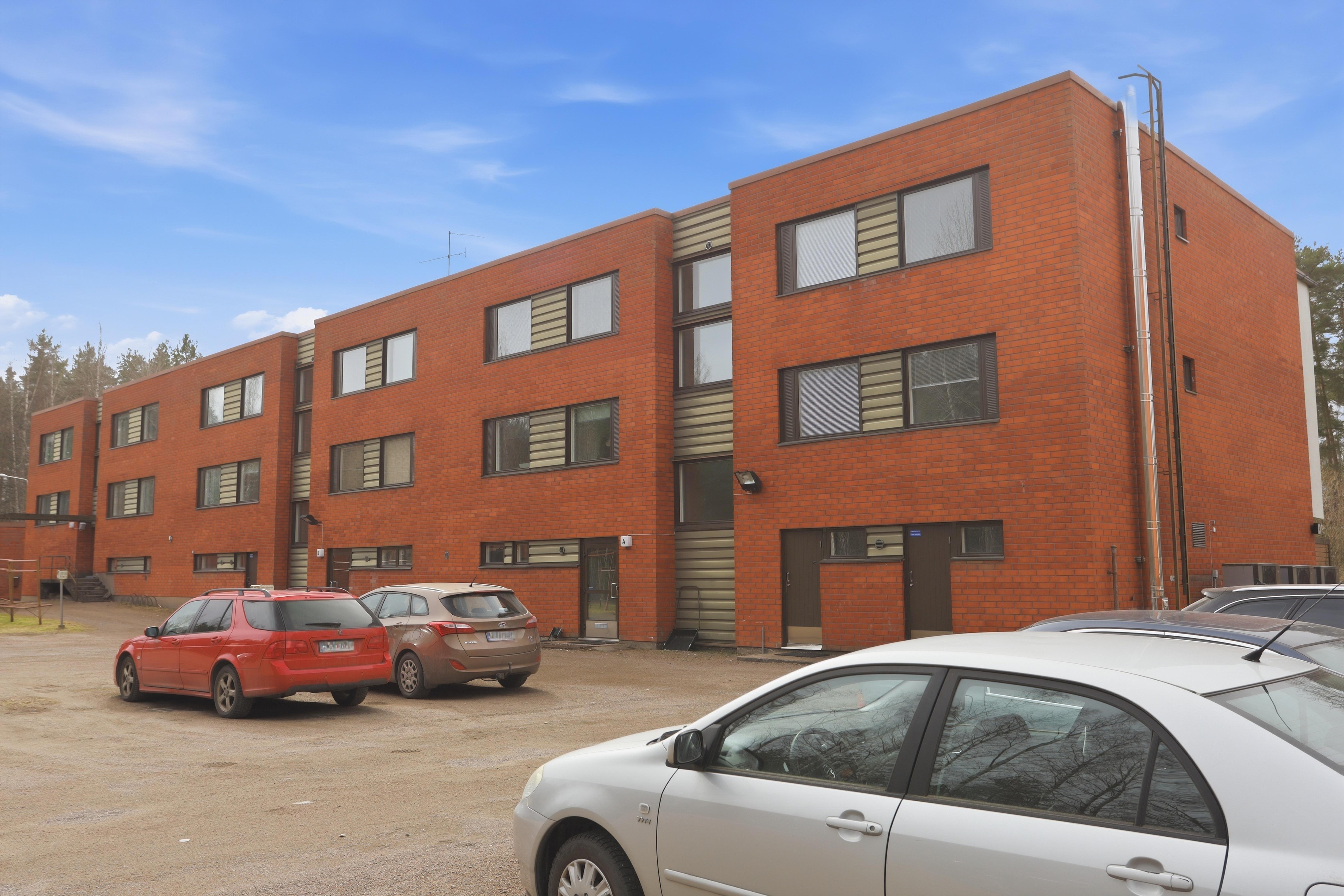 Jokelantörmäntie 4, Kukkuramäki, Kouvola