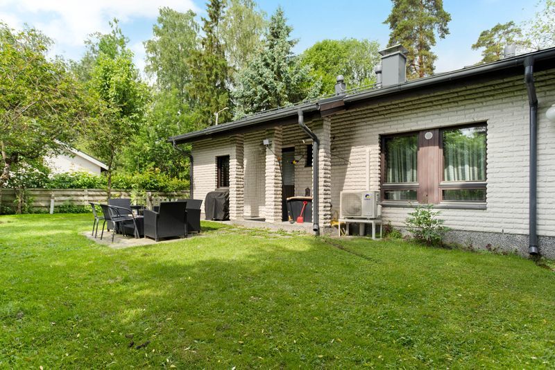 Larin Parasken polku 21, Kannelmäki, Helsinki