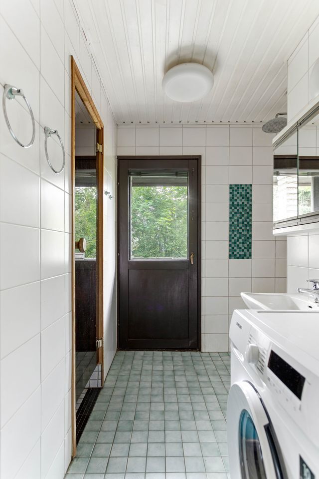 Larin Parasken polku 21, Kannelmäki, Helsinki