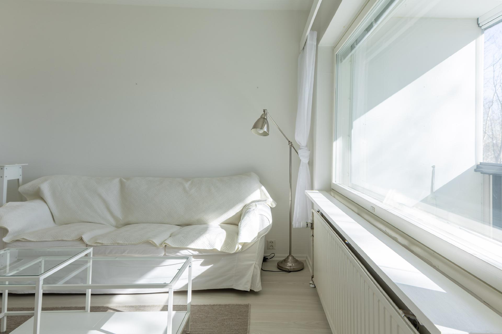 Puhujanpolku 1, Mäkkylä, Espoo