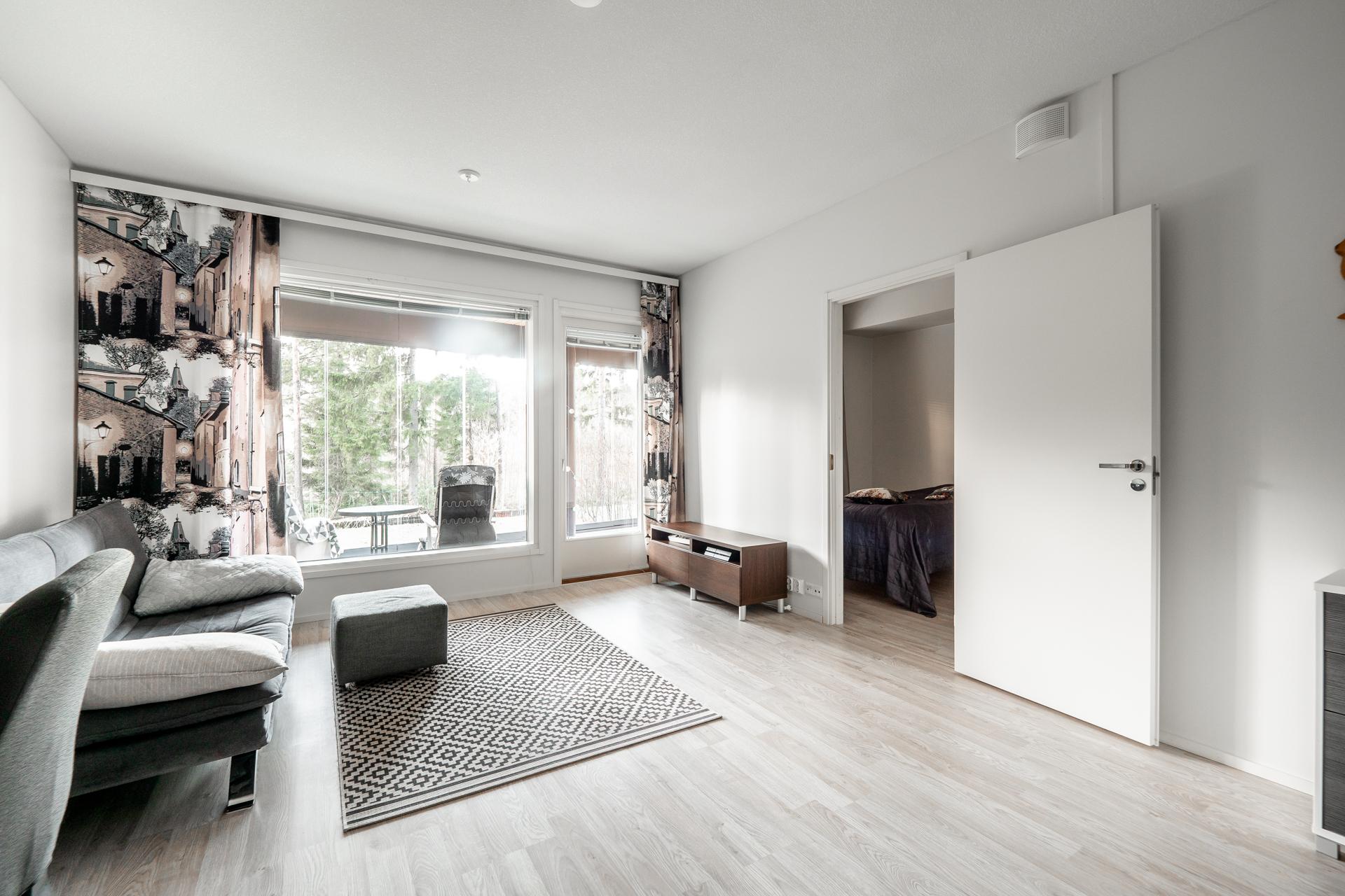 Muuripadantie 1, Kiulukangas, Oulu