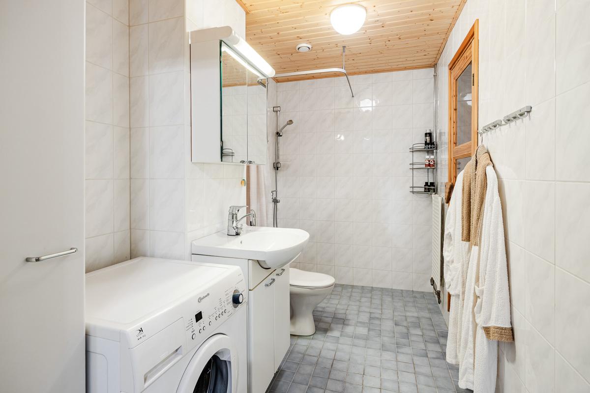 Orvokkikuja 6, Tikkurila, Vantaa