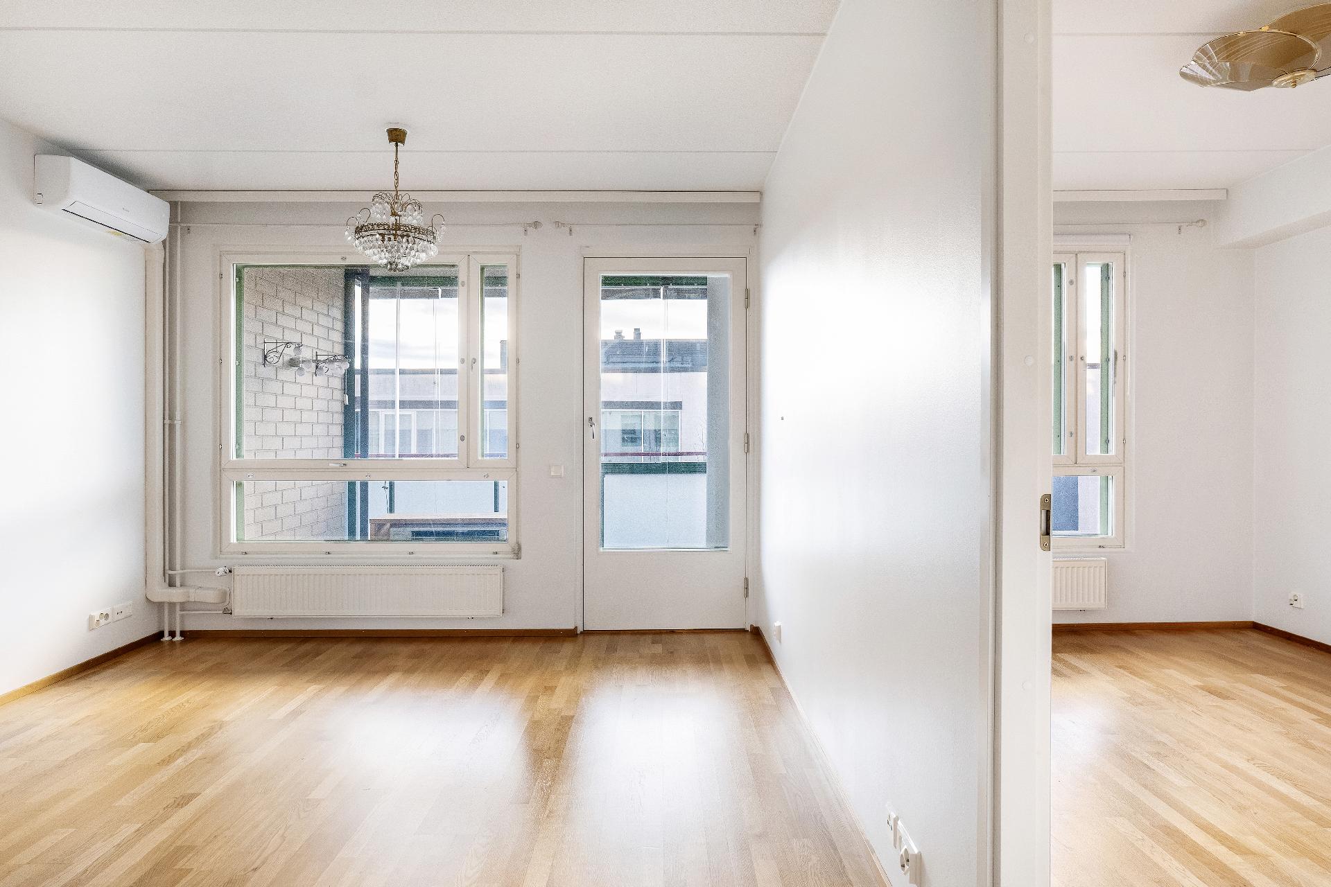 Nils Grabbenkatu 1, Karjaa, Raasepori