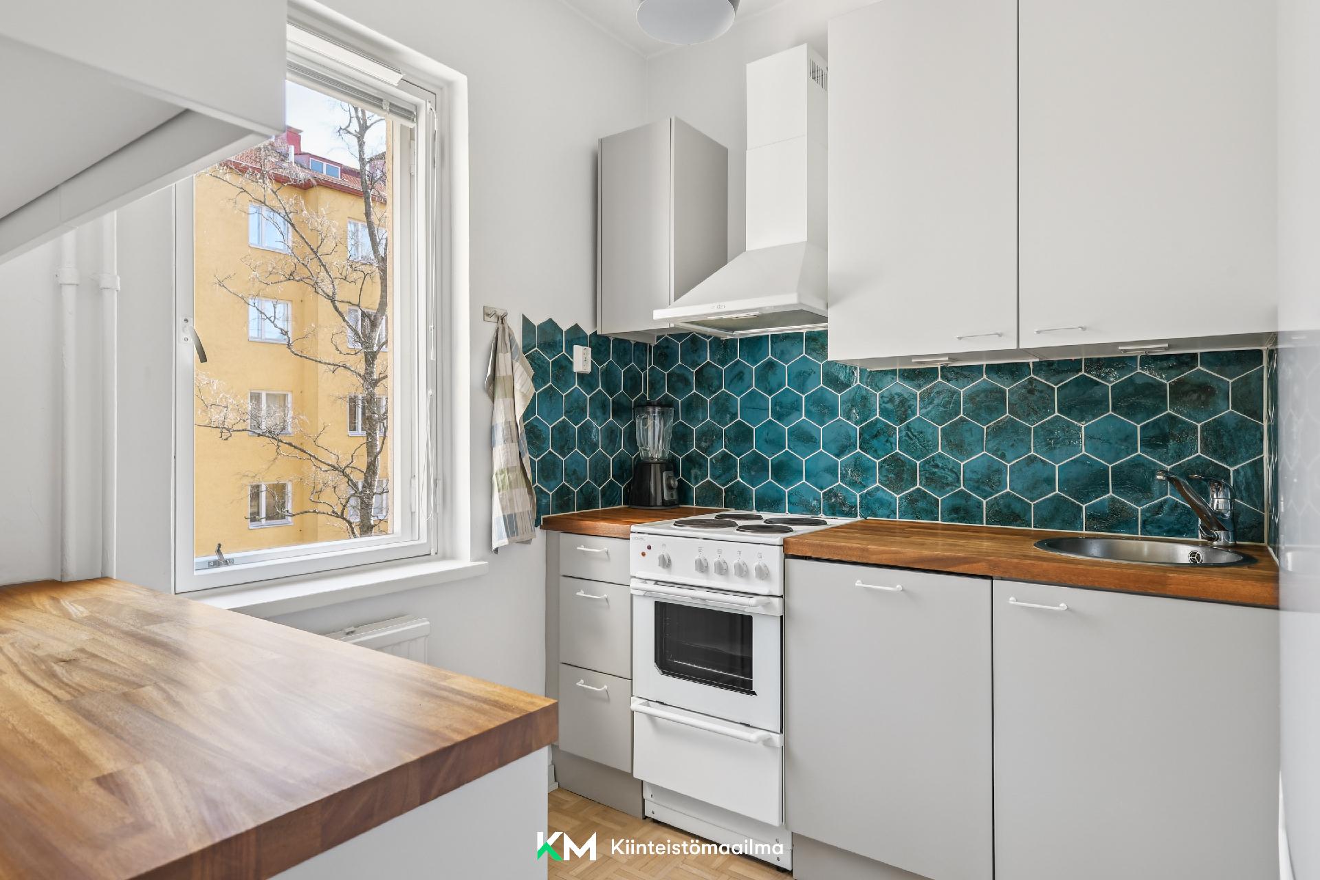 Taivaanvuohentie 10, Lauttasaari, Helsinki