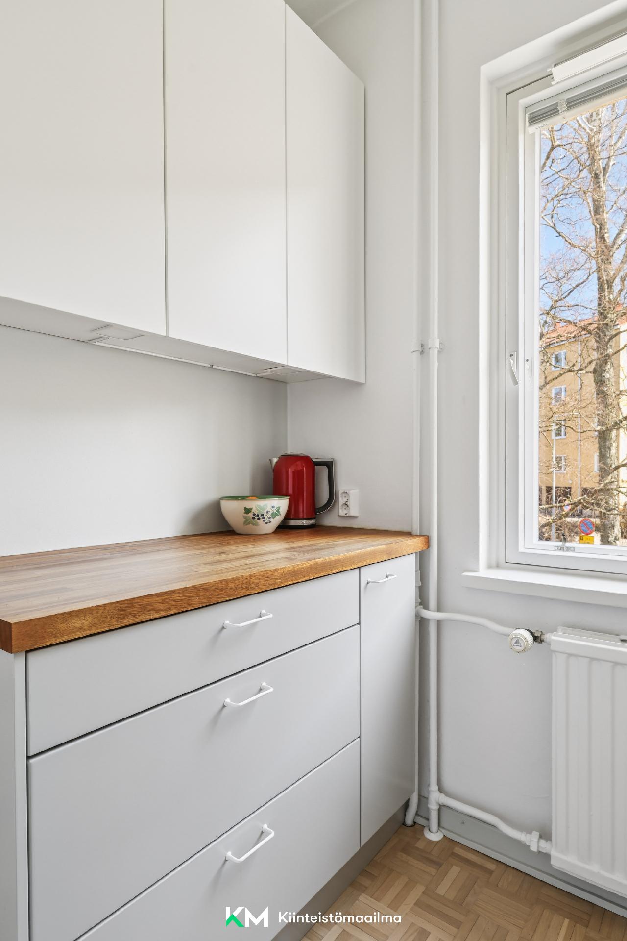 Taivaanvuohentie 10, Lauttasaari, Helsinki