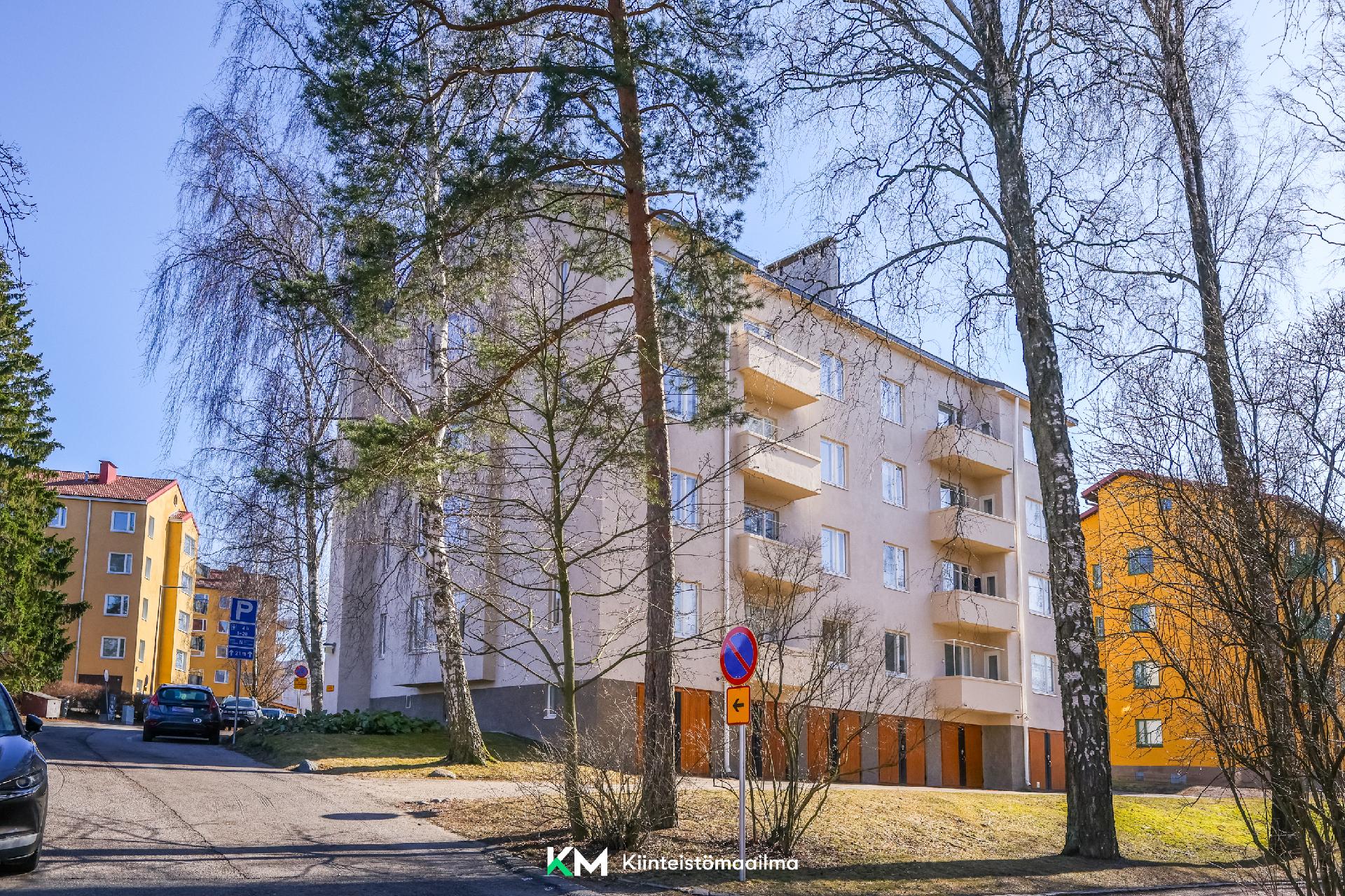 Taivaanvuohentie 10, Lauttasaari, Helsinki