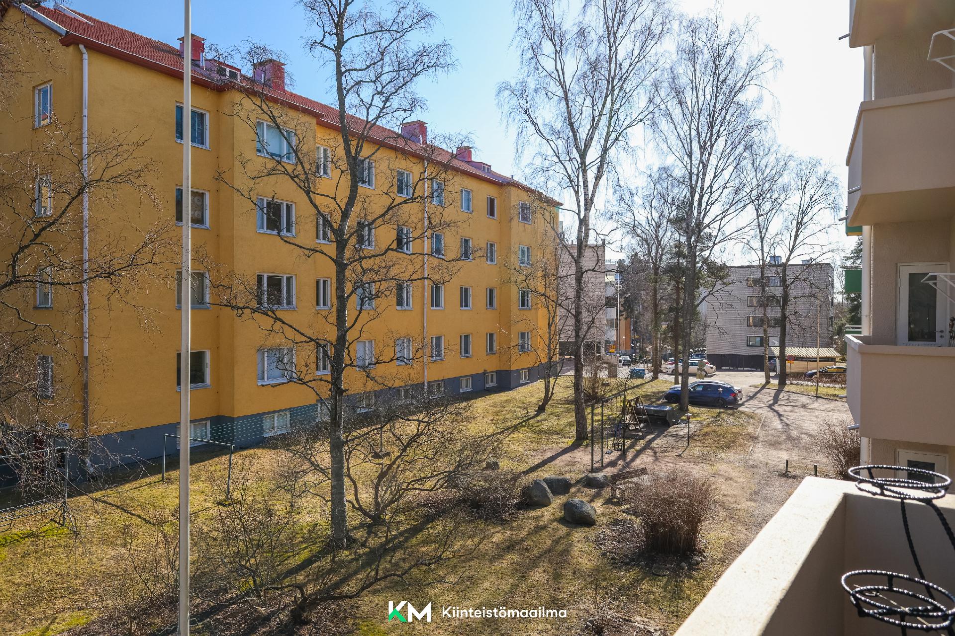 Taivaanvuohentie 10, Lauttasaari, Helsinki