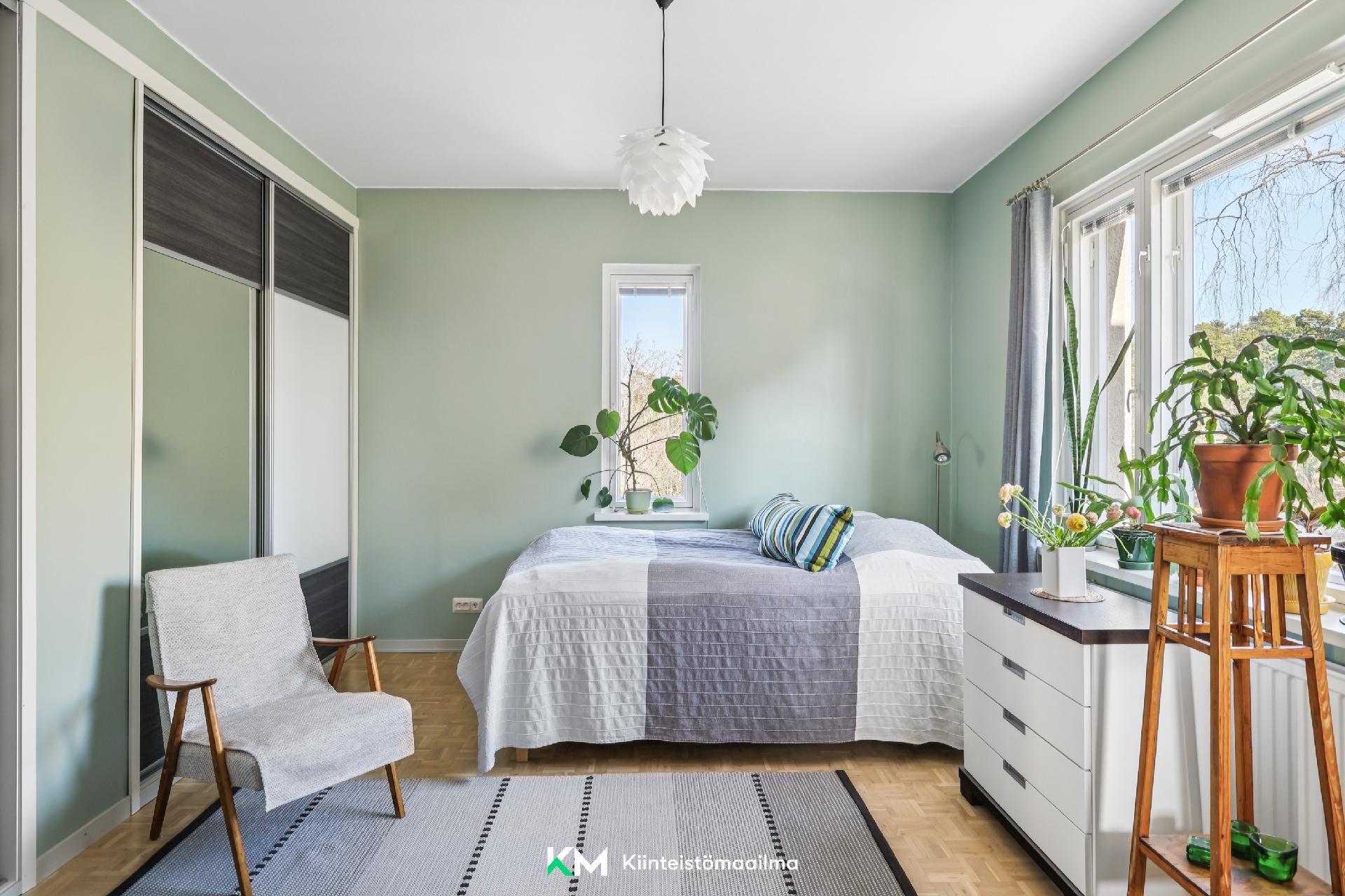 Taivaanvuohentie 10, Lauttasaari, Helsinki