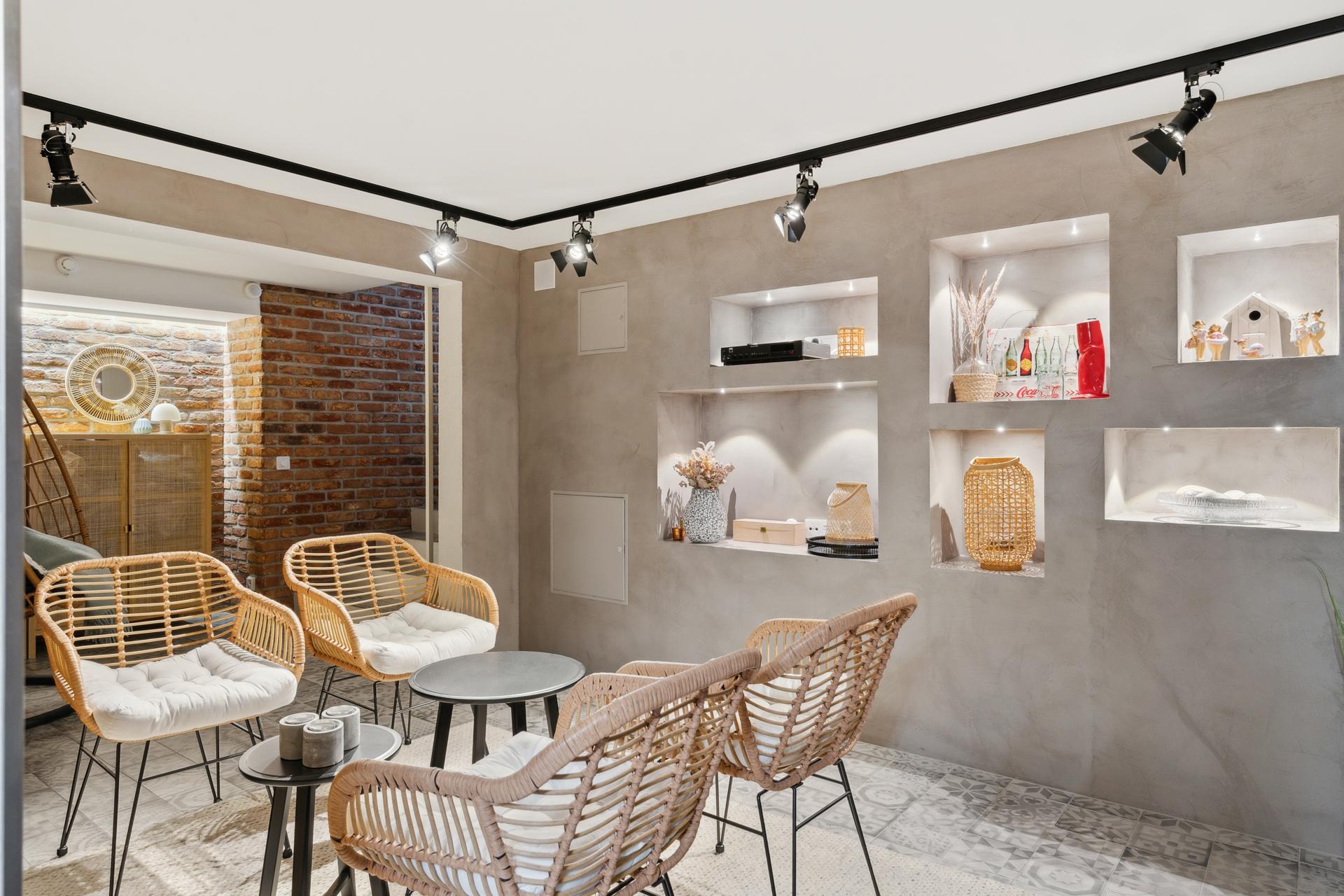 Jondalintie 6, Kauniainen, Kauniainen