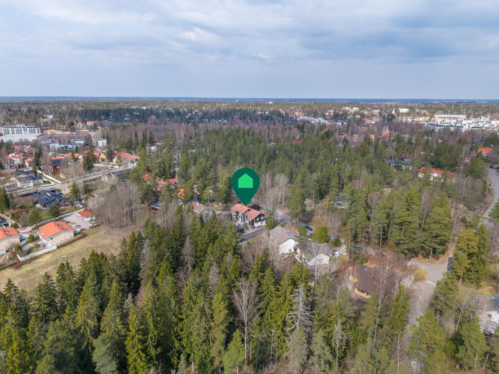 Jondalintie 6, Kauniainen, Kauniainen