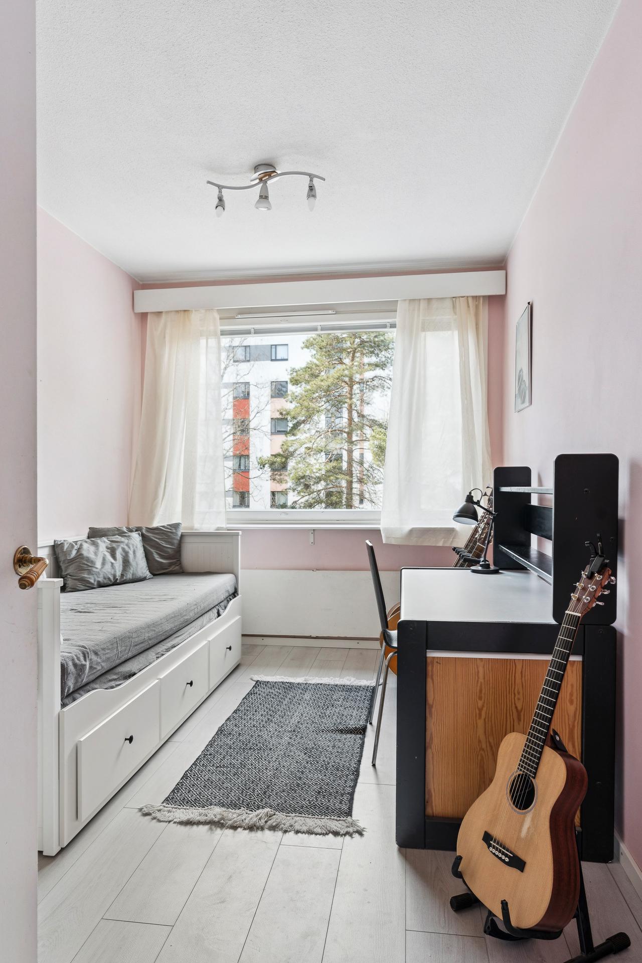 Merikorttitie 1, Vuosaari, Helsinki