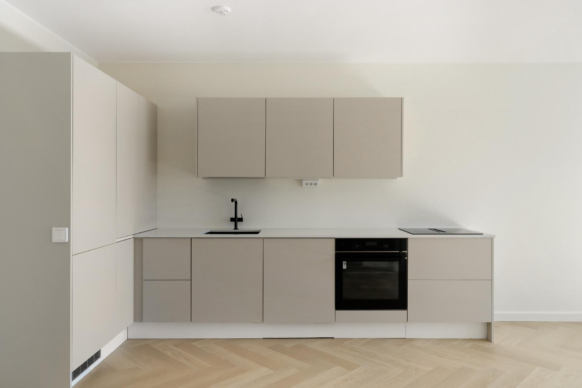 Armas Launiksen katu 11, Leppävaara, Espoo