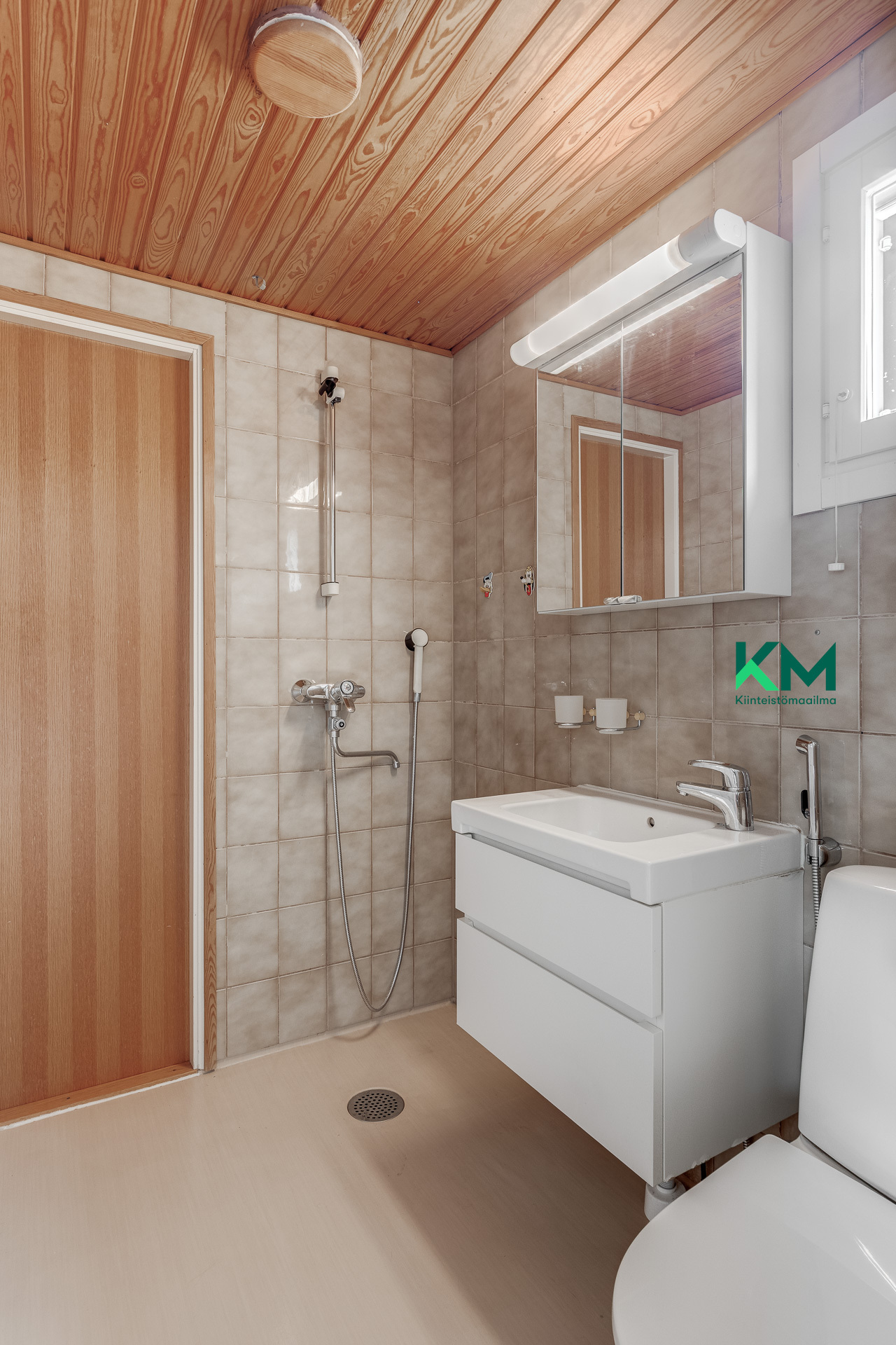 Pakilantie 103, Paloheinä, HELSINKI