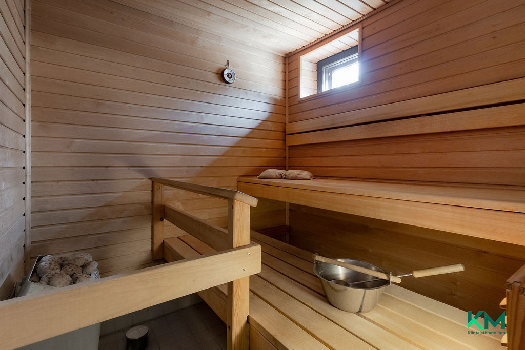 Kirkkoladonkatu 24a, Pappila, Tampere