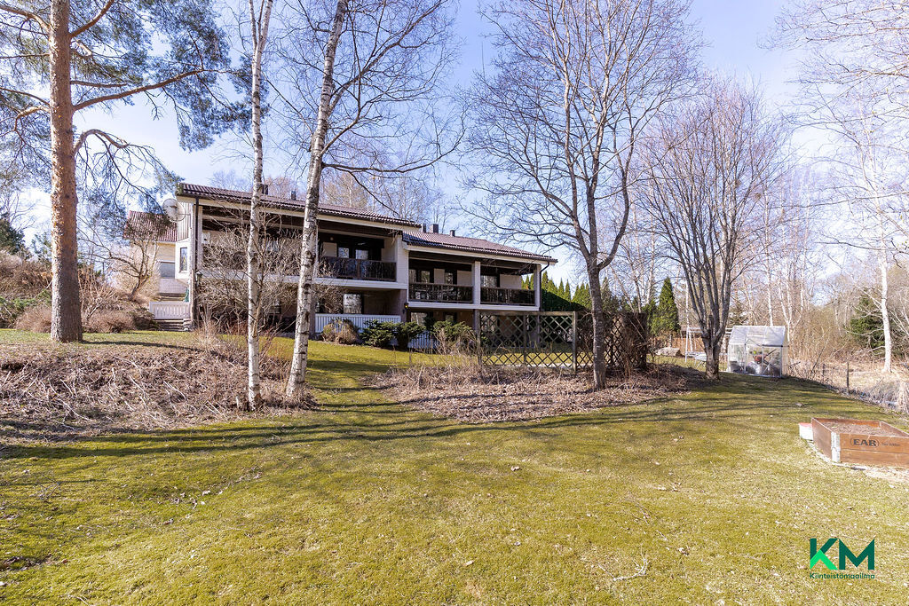 Kirkkoladonkatu 24a, Pappila, Tampere