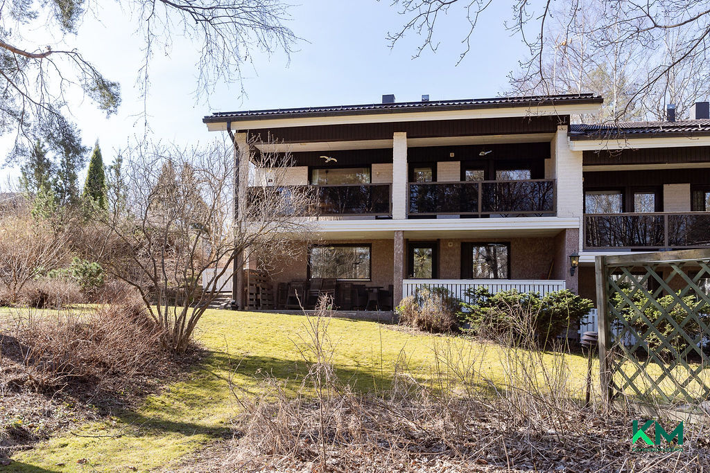 Kirkkoladonkatu 24a, Pappila, Tampere