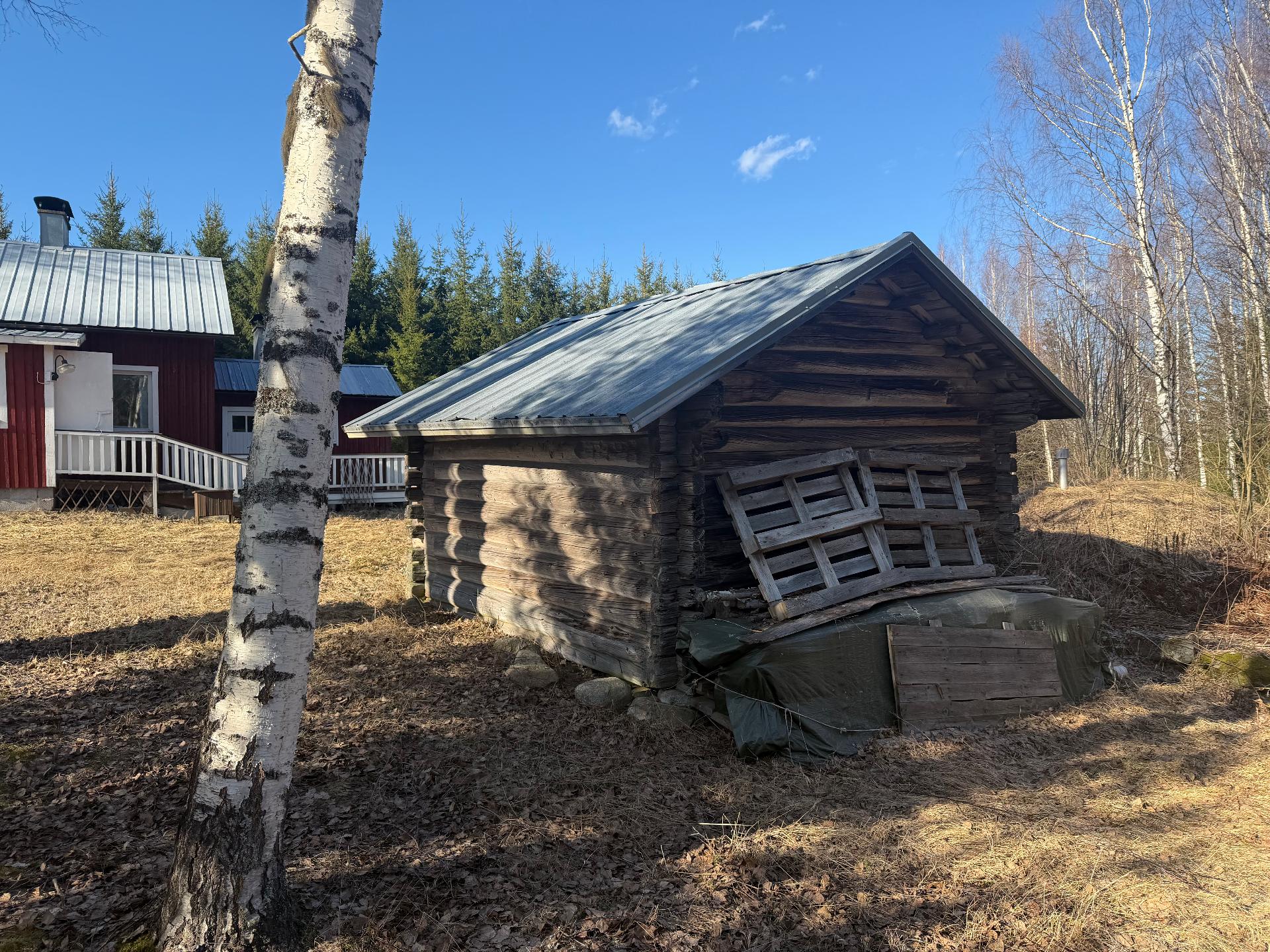 Etelä-Mäkiahontie 24, Juva