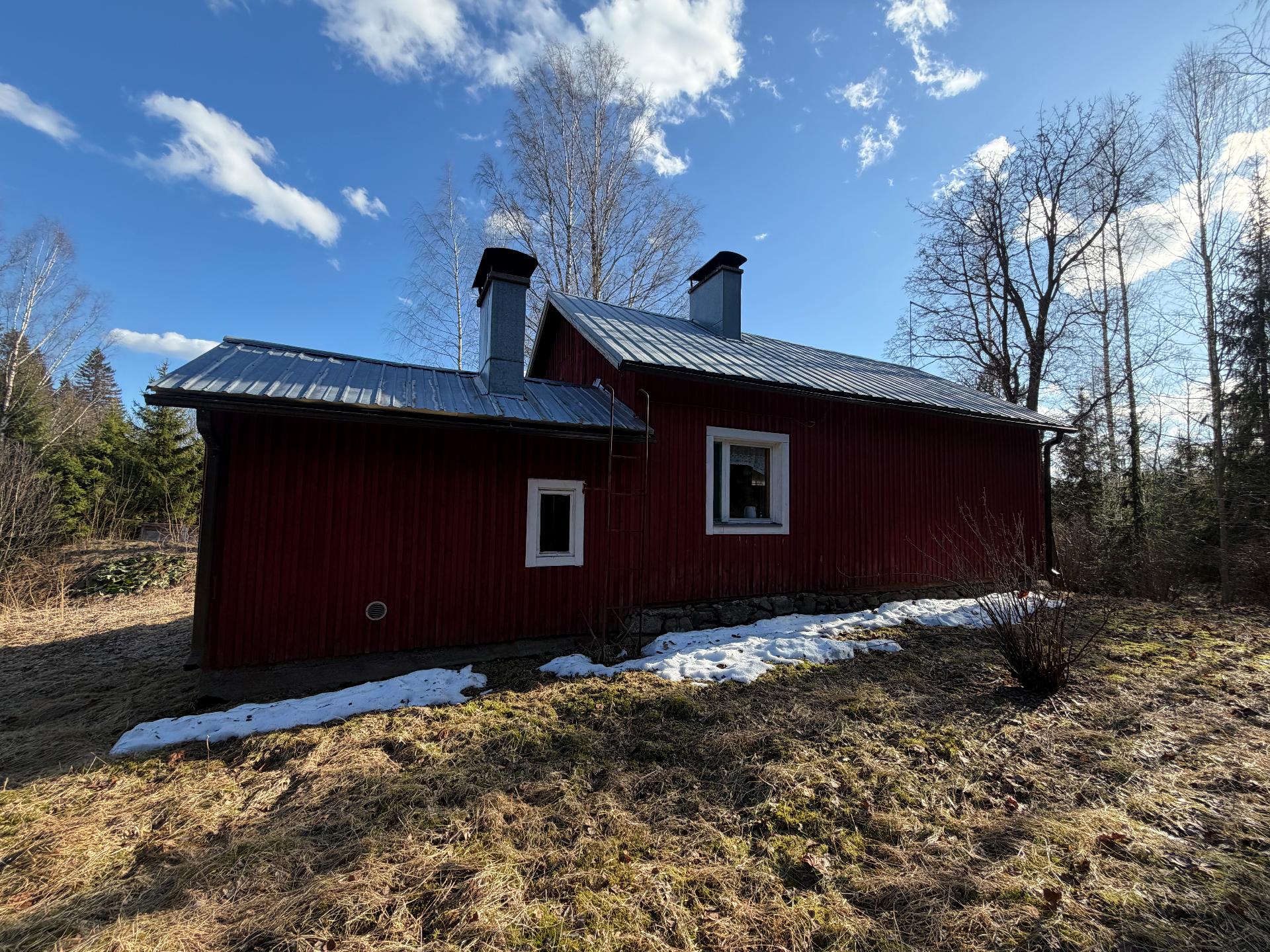 Etelä-Mäkiahontie 24, Juva