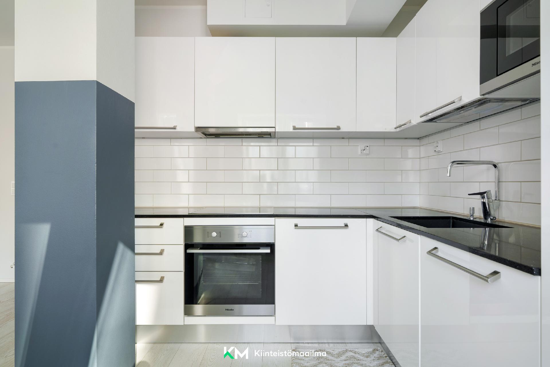 Ruoholahdenkatu 4, Kamppi, Helsinki