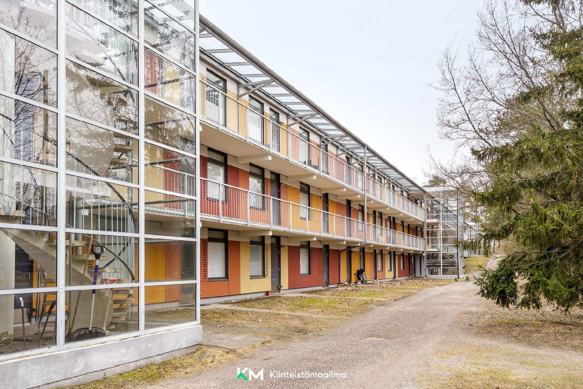 Kotitontuntie 6-8, Tontunmäki, Espoo