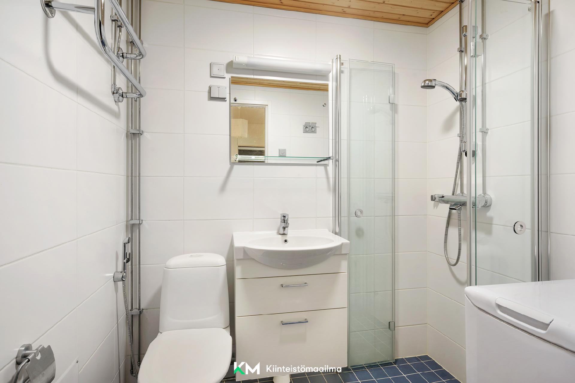 Kotitontuntie 6-8, Tontunmäki, Espoo