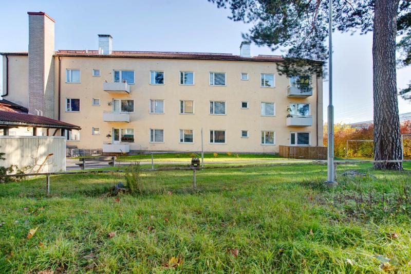 Huovitie 4, Pohjois-Haaga, Helsinki