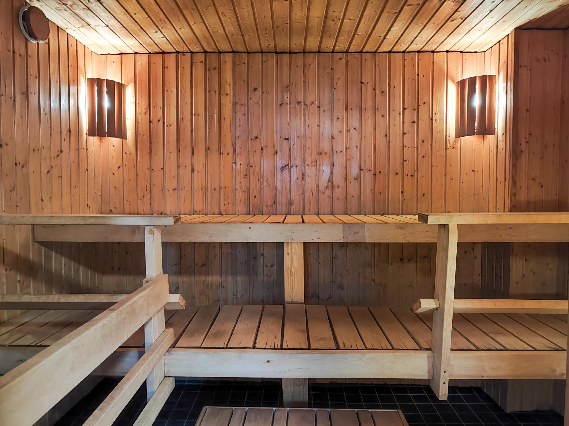 Huovitie 4, Pohjois-Haaga, Helsinki