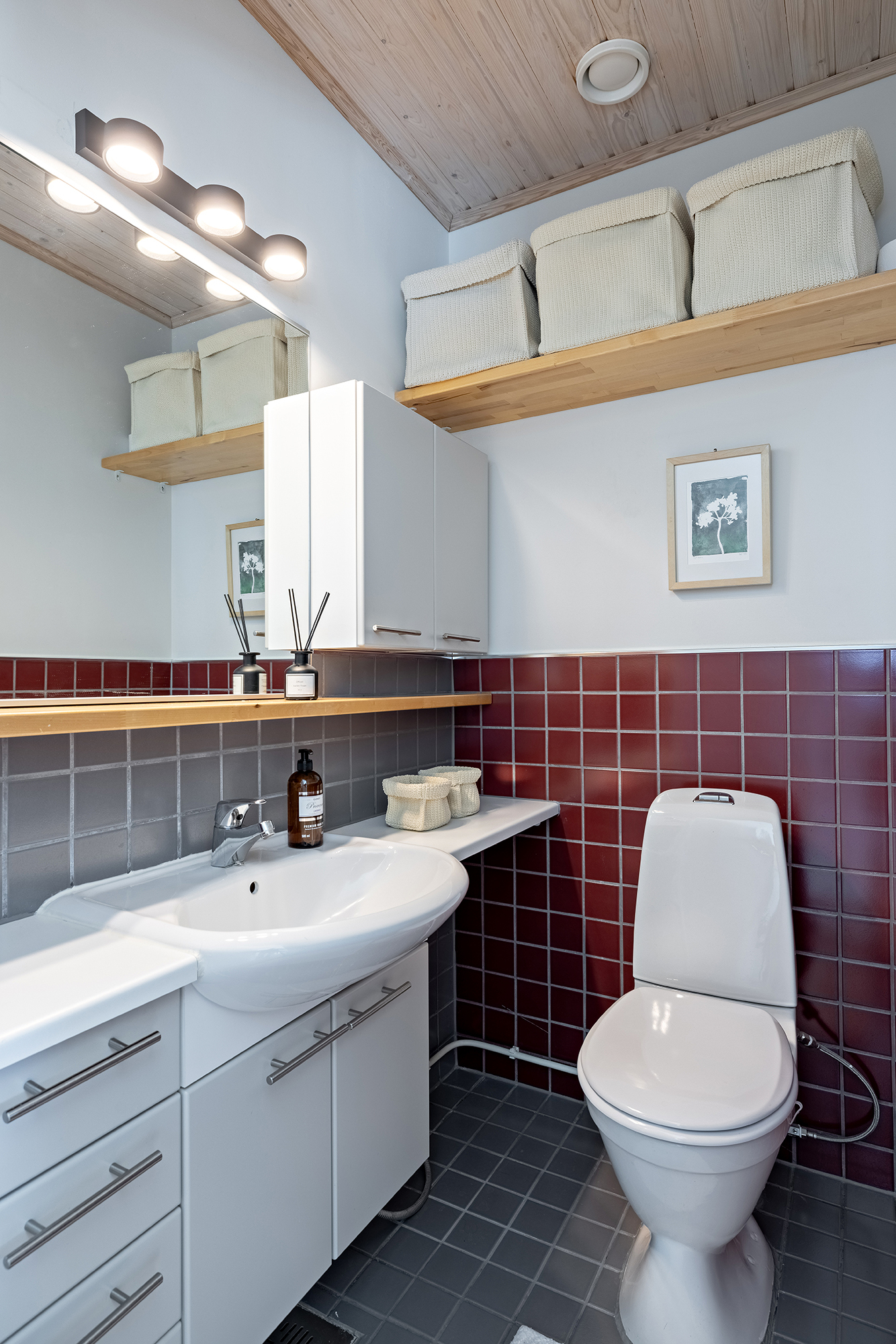 Tiluskuja 9, Oulunsalo, Oulu